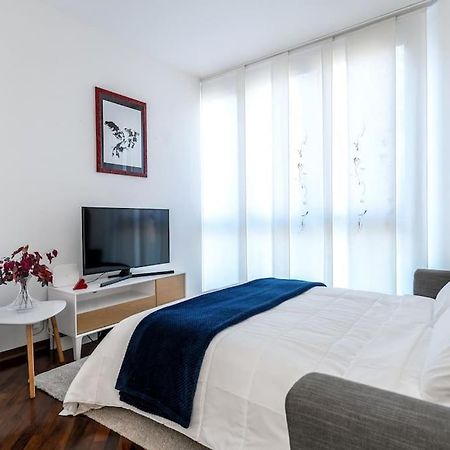 Duomo-PortaromanaXxl Home Terrace & Free Parking Milan Exterior photo